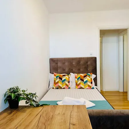 Joy Fructus Plaza 42 Apartamento *