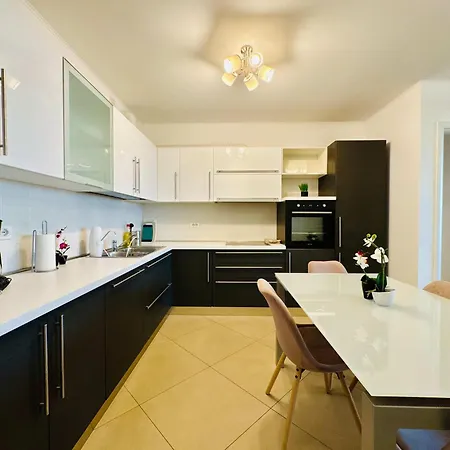 Joy Fructus Plaza 42 Διαμέρισμα *