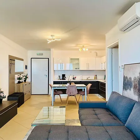 Joy Fructus Plaza 42 Διαμέρισμα *