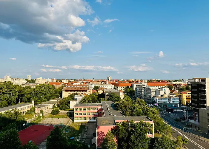 Joy Fructus Plaza 42