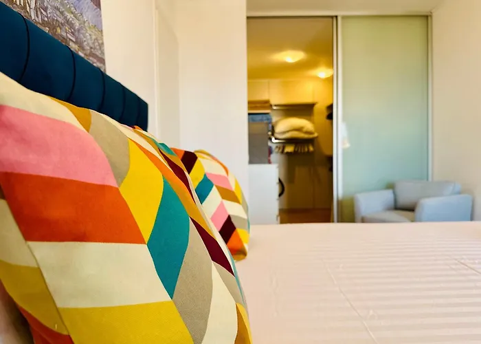 Joy Fructus Plaza 42 *