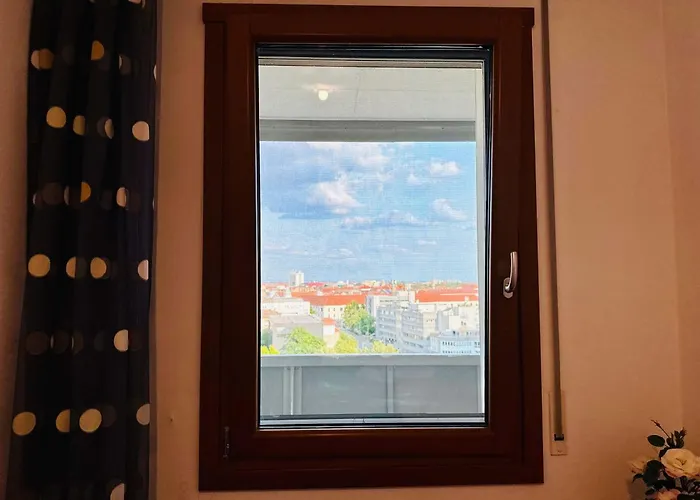 Joy Fructus Plaza 42 Apartamento *