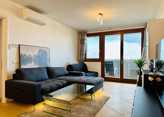 Joy Fructus Plaza 42 Timisoara