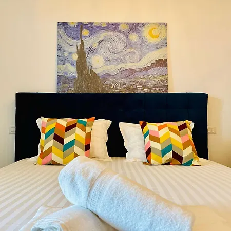 Joy Fructus Plaza 42 Апартаменти