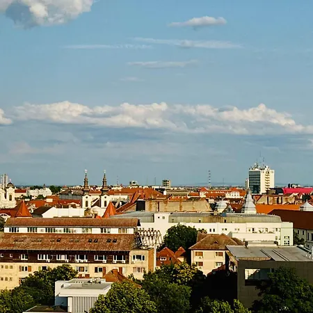 Joy Fructus Plaza 42 * Timisoara
