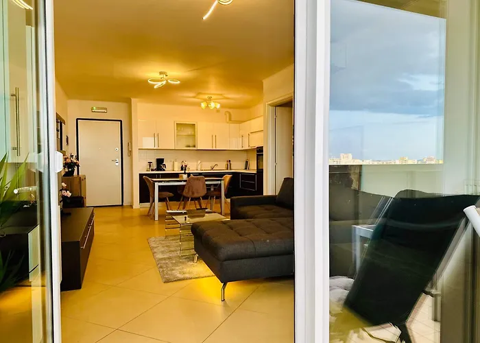 Joy Fructus Plaza 42 * Тімішоара